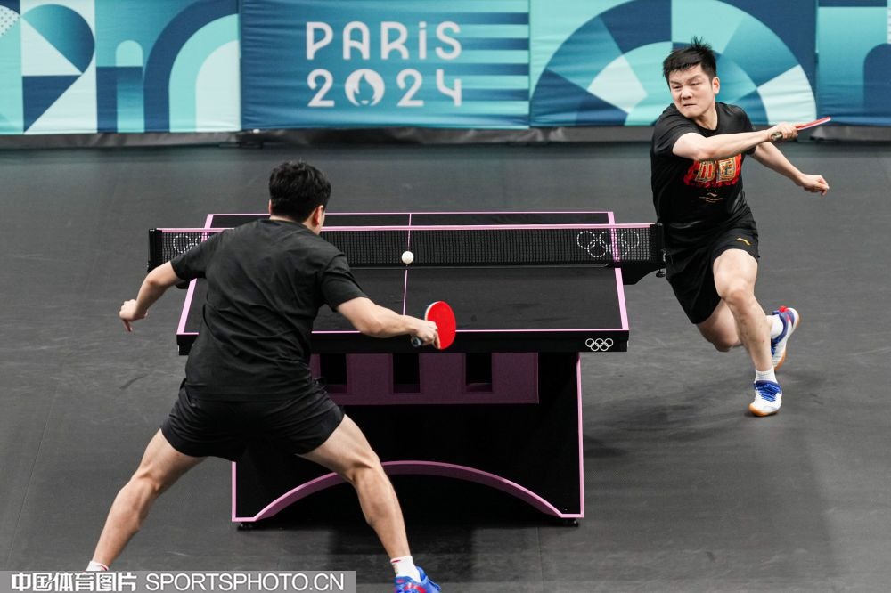 后末日合作PvE射击游戏《峡谷》15分钟实机